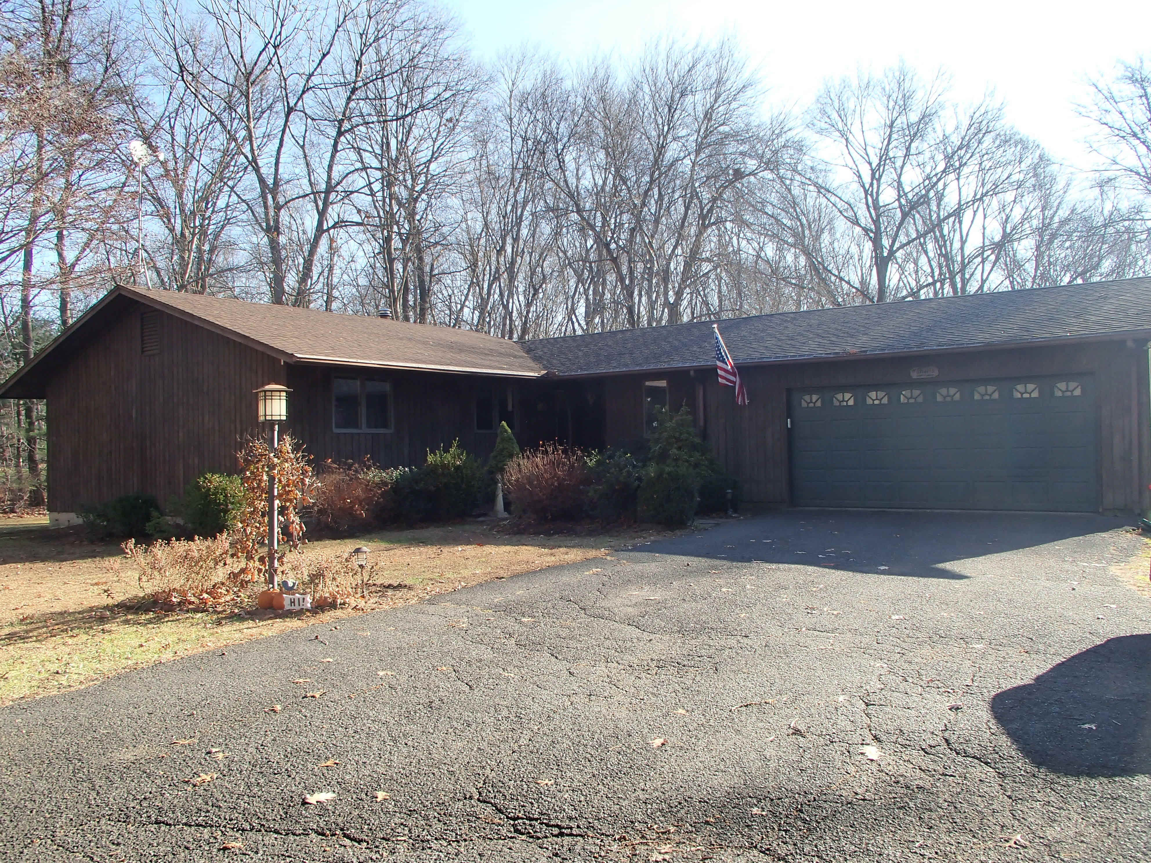 Building photograph for 15 BILBERRY RD